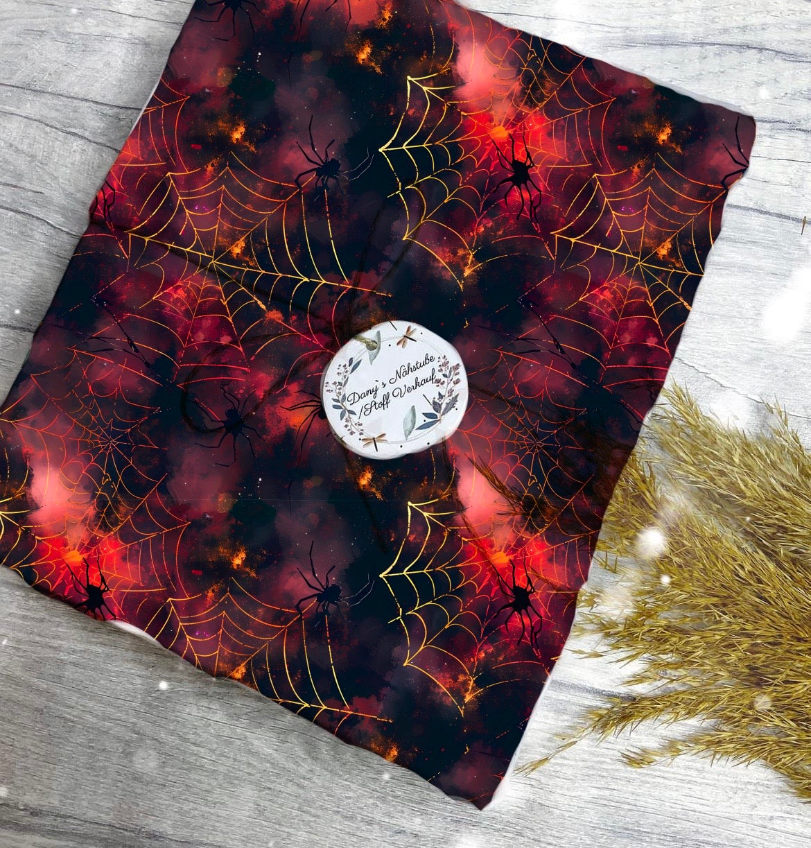 Rotes Spinnennetz  Halloween Aktuelle Vorbestellung